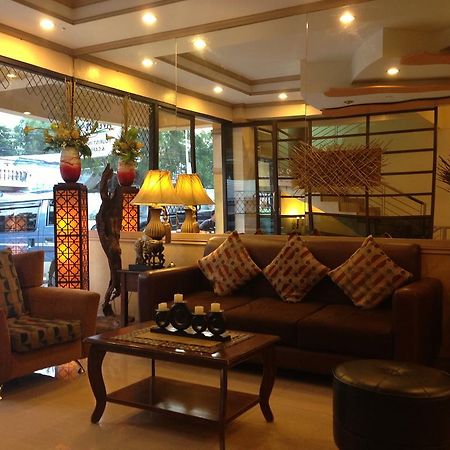 Sun Avenue Tourist Inn & Cafe Tagbilaran City Exterior photo