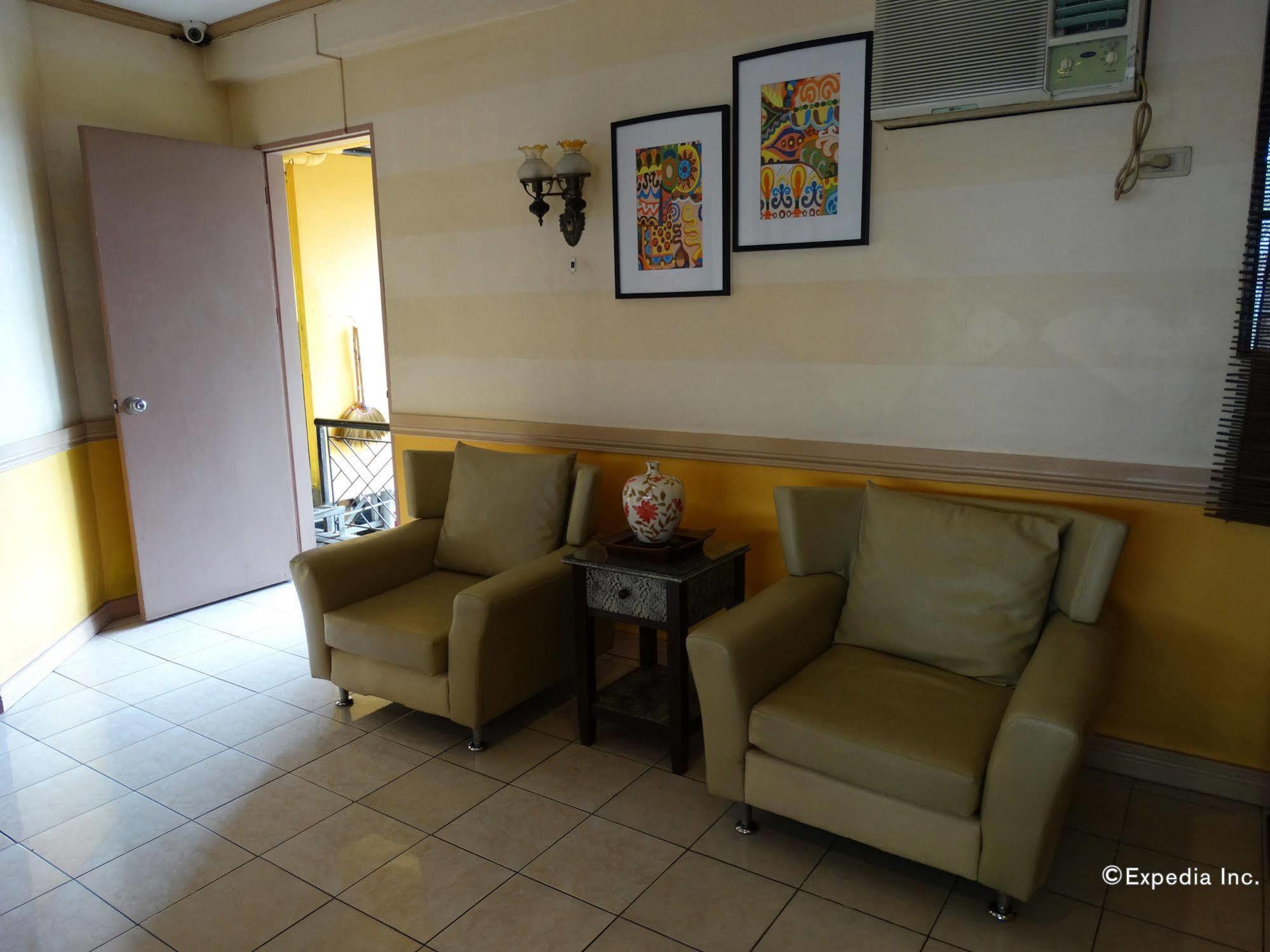 Sun Avenue Tourist Inn & Cafe Tagbilaran City Exterior photo