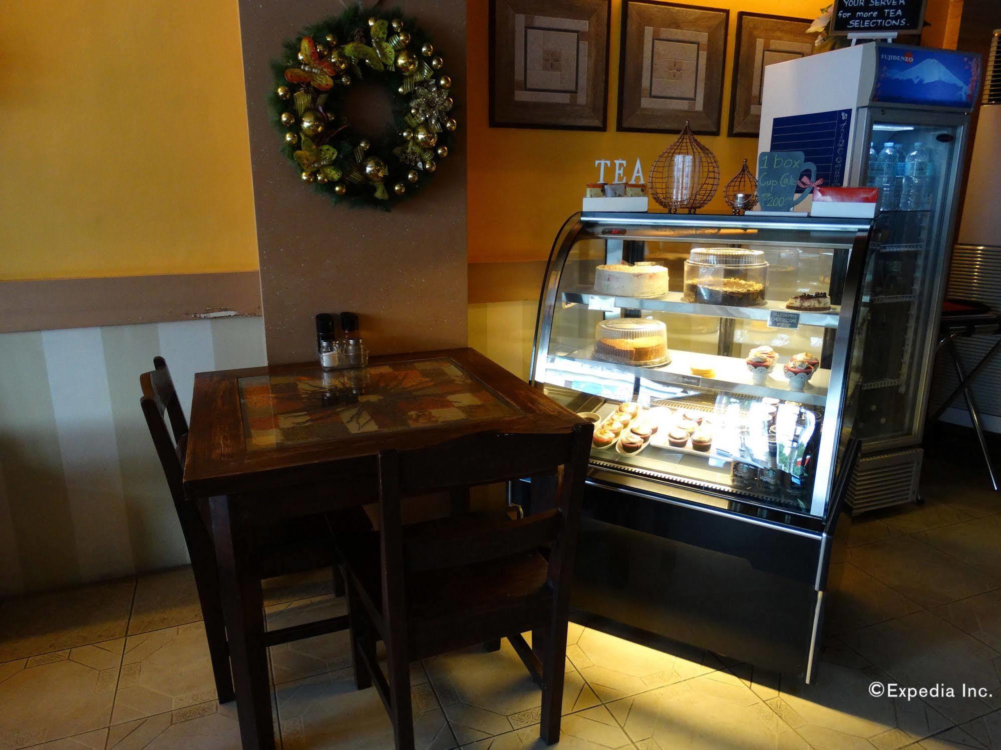 Sun Avenue Tourist Inn & Cafe Tagbilaran City Exterior photo